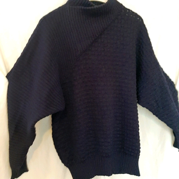early 80s vintage men's Versace wool sweater - Picture 3 of 6